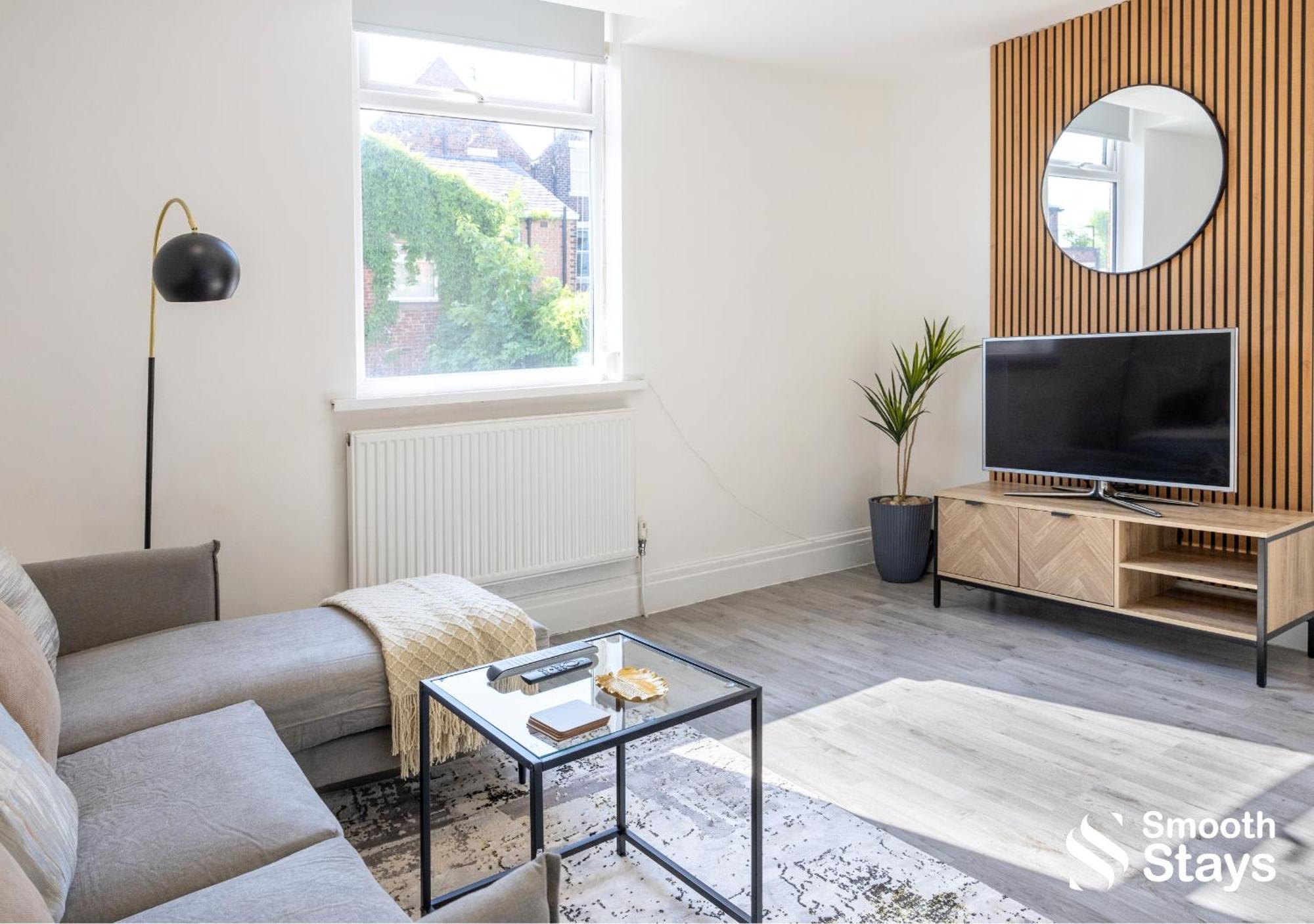 One Bedroom Apartment At Smooth Stays Short Lets & Serviced Accommodation Preston With Parking Near Train Station Extérieur photo